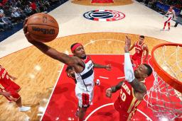 <p>　ホークス戦でシュートするウィザーズのビール＝ワシントン（ＮＢＡＥ提供・ゲッティ＝共同）</p>