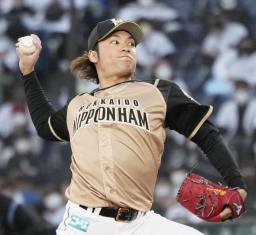 <p>　７回１失点で１０勝目を挙げた日本ハム・伊藤＝ＺＯＺＯマリン</p>