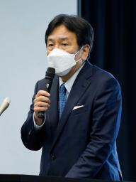 <p>　立憲民主党の両院議員総会であいさつする枝野代表＝９日午後、国会</p>