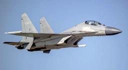 <p>　中国軍の戦闘機「殲１６」（台湾国防部提供・共同）</p>