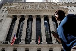 <p>　ニューヨーク証券取引所（ロイター＝共同）</p>