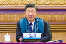 <p>　１２日、オンライン形式で開かれたＡＰＥＣの首脳会議に臨む中国の習近平国家主席＝北京（新華社＝共同）</p>