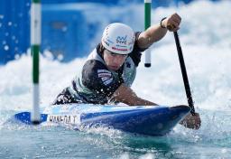 <p>　男子カナディアンシングル決勝　優勝した羽根田卓也＝カヌー・スラロームセンター</p>