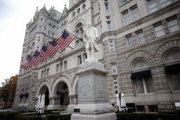 <p>　米ワシントンにあるトランプ・インターナショナル・ホテル＝１５日（ゲッティ＝共同）</p>