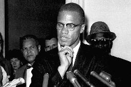 <p>　米ワシントンで報道陣に話すマルコムＸ＝１９６３年５月１６日（ＡＰ＝共同）</p>