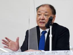 <p>　日韓関係について講演する韓国の姜昌一駐日大使＝１９日午後、広島市</p>