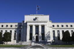 <p>　米首都ワシントンにある連邦準備制度理事会（ＦＲＢ）の建物＝３日</p>