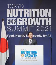<p>　国際会議「東京栄養サミット」で演説する岸田首相＝７日午後、東京都内のホテル（代表撮影）</p>