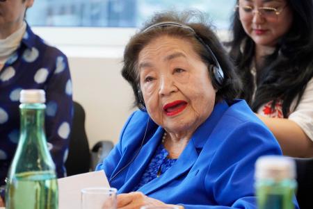 <p>　被爆体験を証言するサーロー節子さん＝１７日、ウィーン（共同）</p>
