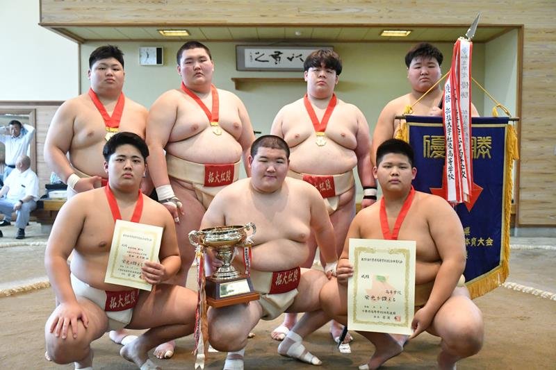 団体リーグ戦を制した拓大紅陵=袖ケ浦高