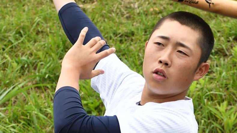 21年ぶりの甲子園出場を誓う銚子商・三好颯汰=銚子市