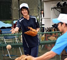 “惚れた”チームのため　プレーを諦め経験で貢献　県立船橋東高校２年・浅野目なつみマネジャー（１６）　【白球に魅せられて　’１４高校野球千葉大会】（３）