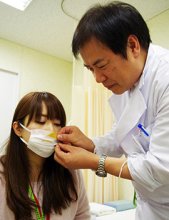 世界初、シナモン入りマスク開発　インフル予防効果に期待　千葉大付属病院和漢診療科・並木診療科長