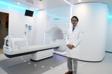 がん治療へ放射線治療装置　千葉大病院お披露目　１２月、国内初の治療開始　患者の負担軽減、治療期間短縮 