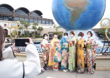“同い年”喜び分かち合う　ＴＤＳで浦安市成人式　【舞浜タイムズ１月号】