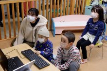 小児がんの子どもたち　恐竜化石、オンライン観賞　カメラ付きロボット遠隔操作　千葉大学病院、千葉県こども病院
