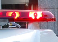 散歩中の女性の顔など刺す　殺人未遂容疑で２９歳男逮捕　多古
