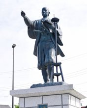 チュウケイさん暮らした町へ　映画「大河への道」ロケ地・佐原ルポ　旧宅や記念館巡る