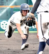 石橋、感謝の全力プレー　髄膜炎乗り越え出場　第１０４回全国高校野球　第３日