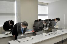 男子高校生２人にわいせつ　女子児童の靴に体液かける…　高校教諭ら８人懲戒処分　千葉県教委　