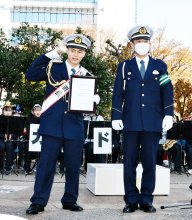 【動画あり】格闘家・那須川天心さん一日署長　迫力の制服姿犯罪一蹴！？　習志野、防犯など啓発