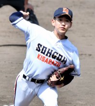 木総、昌平寄せ付けず　千葉県勢２校、１０年ぶり４強　千葉、同級生に対抗心　第７５回春季関東高校野球大会