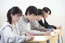 <定期テスト>中１、中２の保護者必見！　定期テスト結果は状況把握の「宝の山」　【合格への助走　市進受験ナビ】