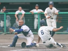 市千葉、前回覇者と一進一退　第１０５回全国高校野球　千葉大会　第７日