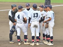 エース欠くも応戦　津田沼　第１０５回全国高校野球　千葉大会　第７日