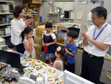 「職場のパパはカッコイイ！」　千葉県庁で子ども参観日　職場見学や仕事体験…働く大切さ学ぶ