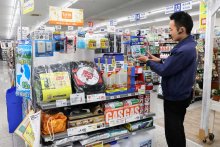 地震多発の千葉県、防災用品が売れ行き伸ばす　ホームセンターは売り場特設「売り上げ３～４倍」　県民に「備え」広がる　行楽シーズン前、観光への影響懸念も