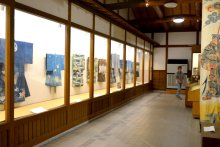 子の成長願う祝い着　いすみ市郷土資料館　企画展「めでたい模様II」　最古級の万祝、振り袖など５０点