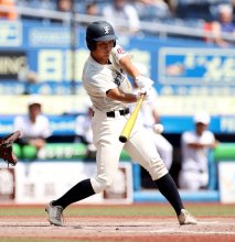 ナイン一丸逆転　守備ミス、打撃で挽回　市船橋　第１０６回全国高校野球　千葉大会　第１４日