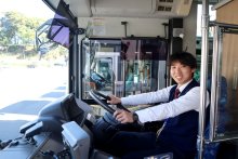 副業可能なバス運転手も　タクシーは女性過去最多、若手増　担い手不足続く公共交通　【人材難の時代に】
