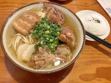 沖縄を食で実感　２０２５年・沖縄への旅（１）　【鳥光宏の旅と文学】（９）