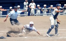 成田　一歩も譲らず、２度追いつく　第１０７回全国高校野球　千葉大会　第１２日