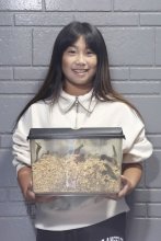 幻のヘビ、小学生が散歩中に見つけた！　「最初はひもかと」山武の江口さん一家