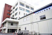 拳銃実包１個所持　容疑で７４歳男逮捕　市川