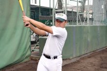 文句なしNo.１打者　驚異の長打率で圧倒　専大松戸・吉岡伸太朗　【フルスイング～新時代の主役～】（１）