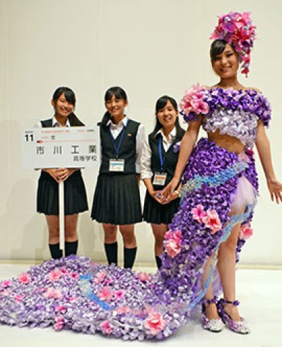 「恋」テーマに花のドレス　ファッション甲子園「キラリ賞」　市川工業高のＩＤ部