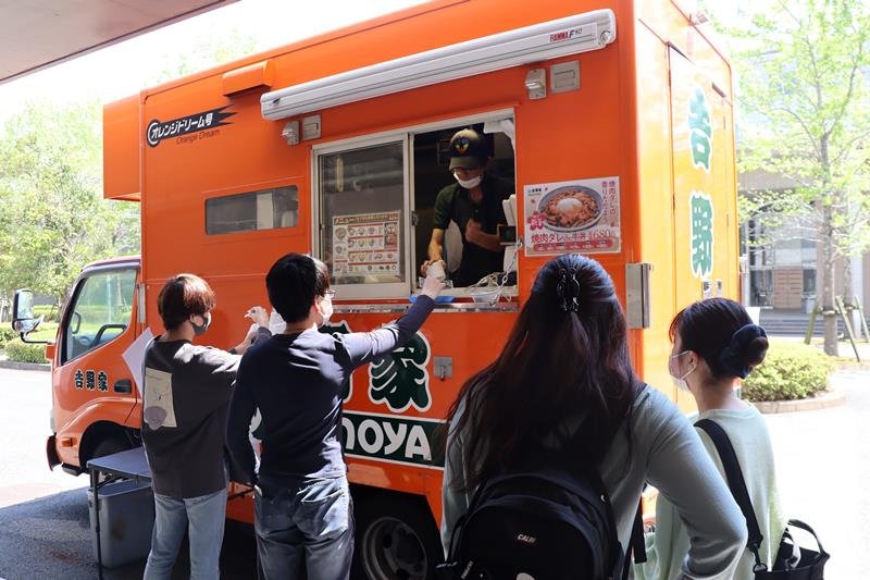 道の駅弁当、キャンパスで人気　学食一部閉鎖の城国大　東金