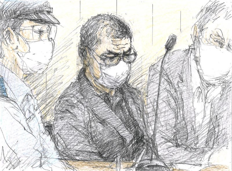 初公判に臨む梅沢洋被告（イラスト・勝山展年、共同）