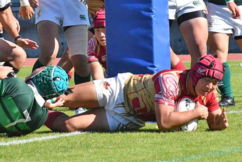 流通経大柏－専大松戸　前半１４分、トライを決める流通経大柏・中川＝オリプリ