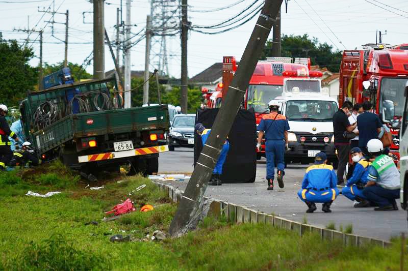 下校中の児童５人が死傷した事故現場＝６月２８日、八街市八街は
