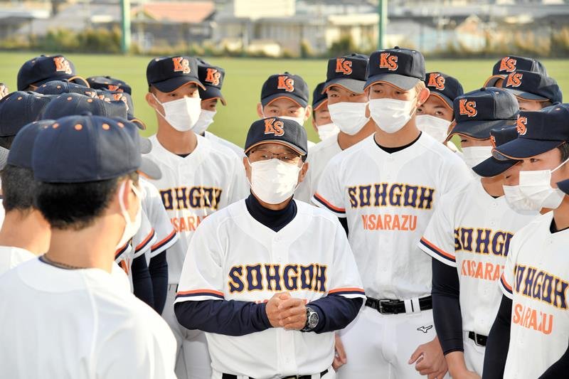 涙のエースが変わった日　選抜決定後、監督が秘話　木更津総合