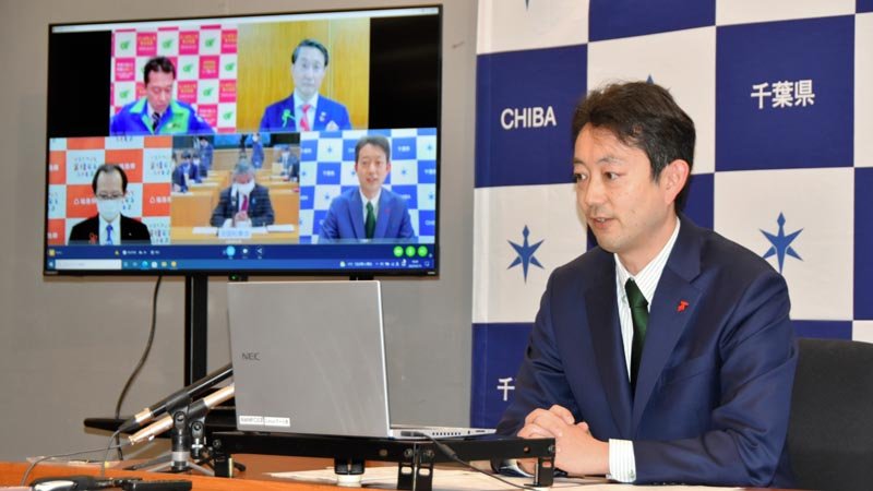 全国知事会で県内の感染状況について説明する熊谷千葉県知事＝１５日、県庁