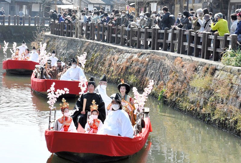 【動画あり】華やか！さわら雛舟パレード　３年ぶり「小野川に春」　香取