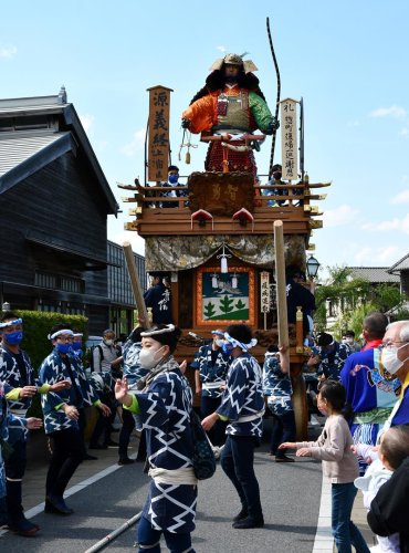 ３０年ぶり「半間」新調　香取　佐原大祭上宿区の山車　木材で組み上げ　ＧＷ引き回し披露