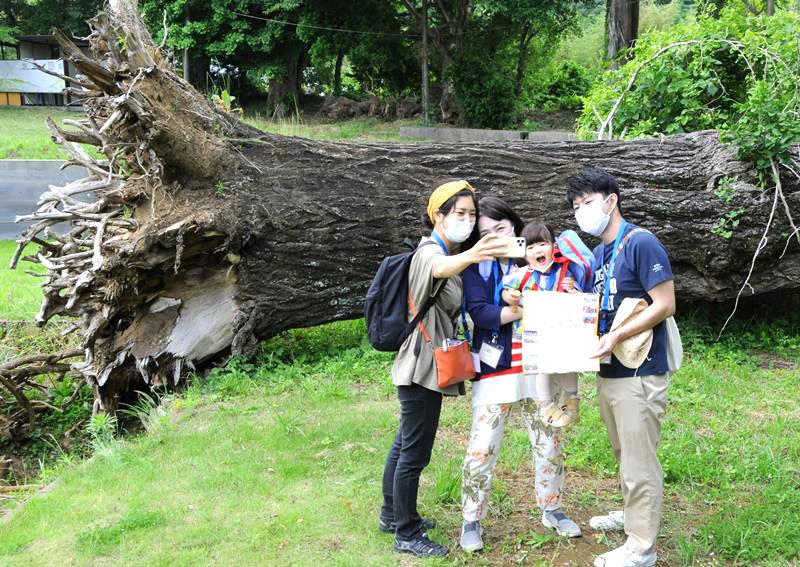 養老渓谷歩き得点競う　謎解きや文化体験イベント　パンサー尾形さん登場　　