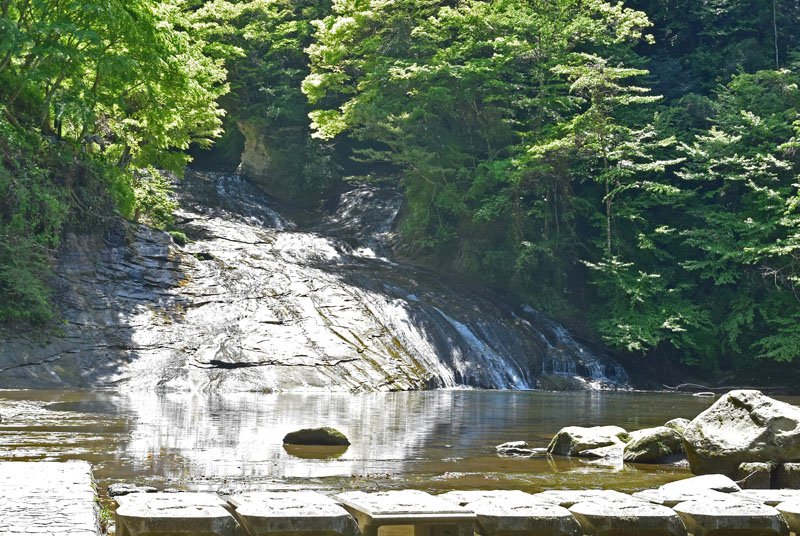 養老渓谷の粟又の滝＝大多喜町粟又